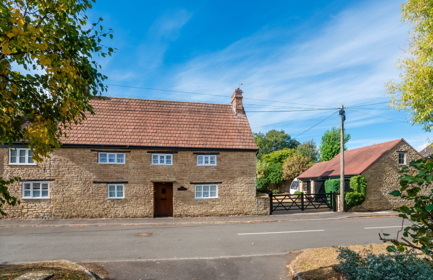 Ashdown House 1843-1