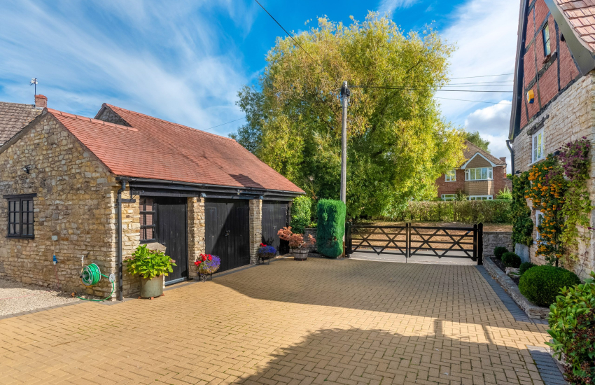 Ashdown House 1843-5