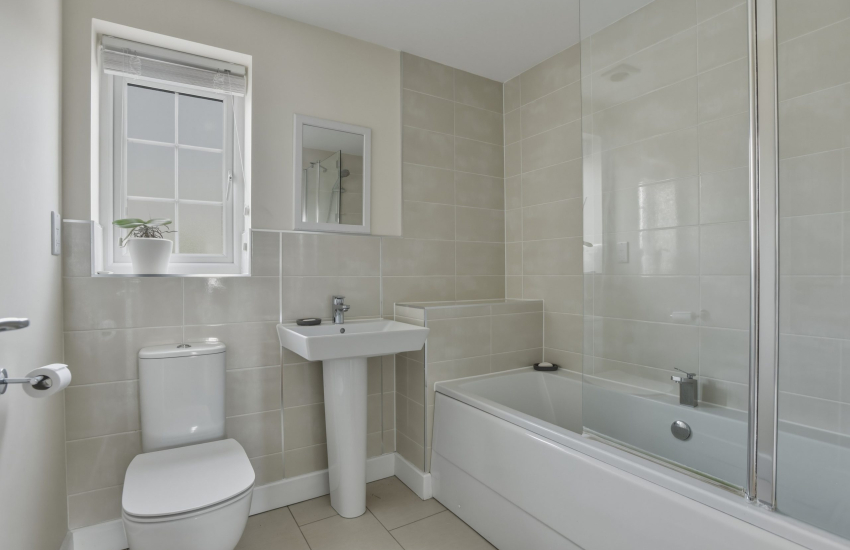 19 Brooks Drive 2496-22